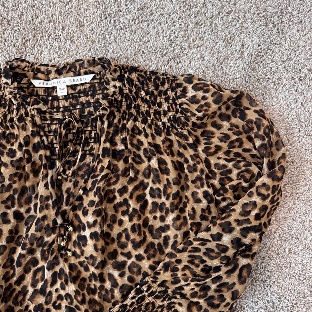 VERONICA BEARD Animal Print Jaz Leopard Print Silk Blouse EUC - Picture 5 of 9